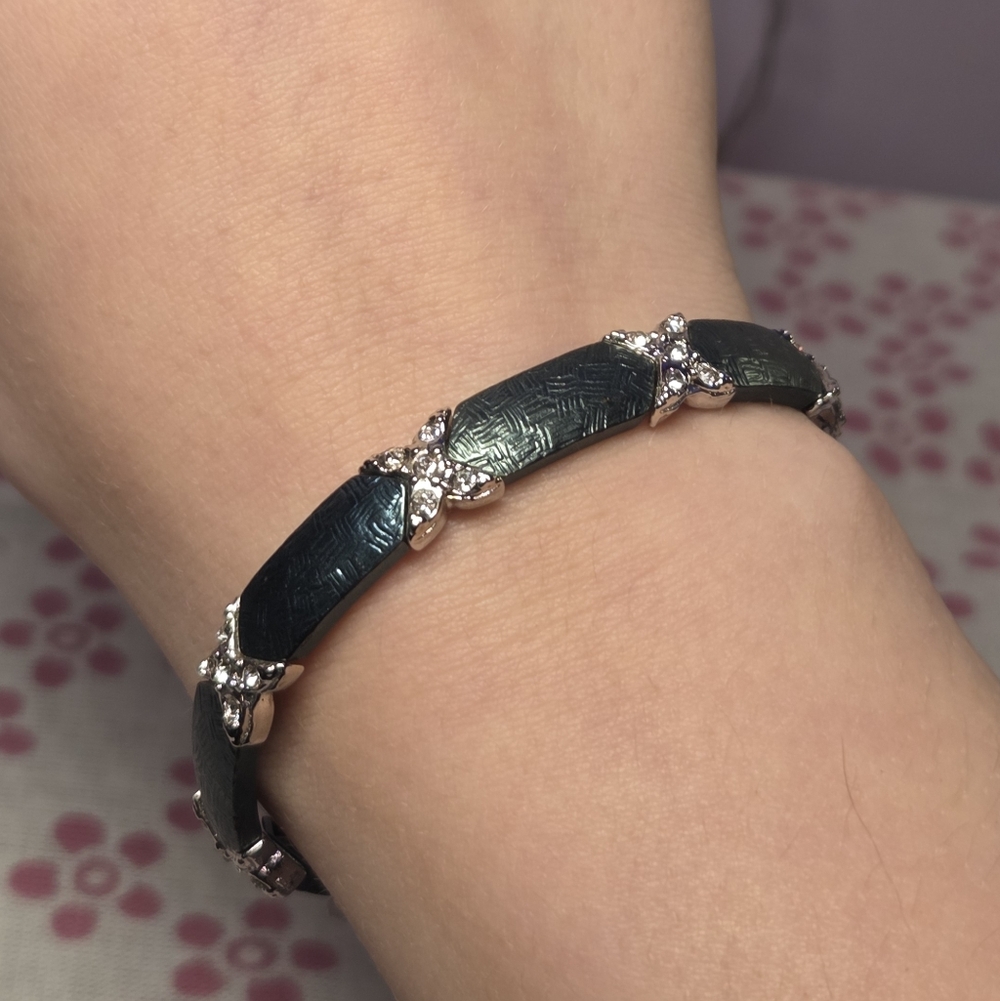 Elegant Dark Green Crystal Accent Stretch Bracelet